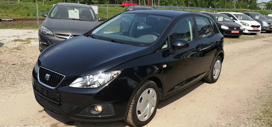 kujawsko-pomorskie Seat Ibiza cena 16900 przebieg: 130794, rok produkcji 2010 z Grudziądz